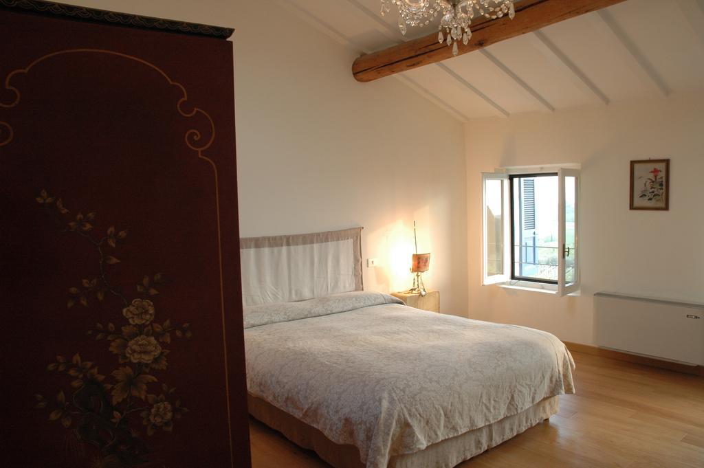 Agriturismo Tenuta La Pergola บาร์โดลิโน ห้อง รูปภาพ